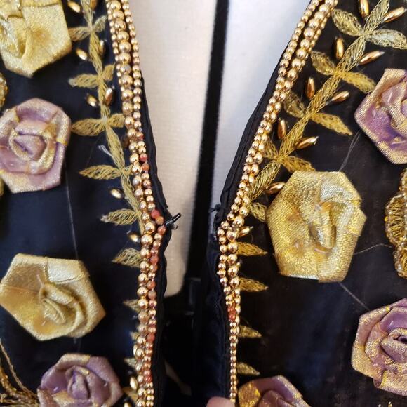 Indian Inspired Black Rayon 2-PC Set Foral Embroidered Jacket & Skirt SZ 20 - Picture 6 of 16